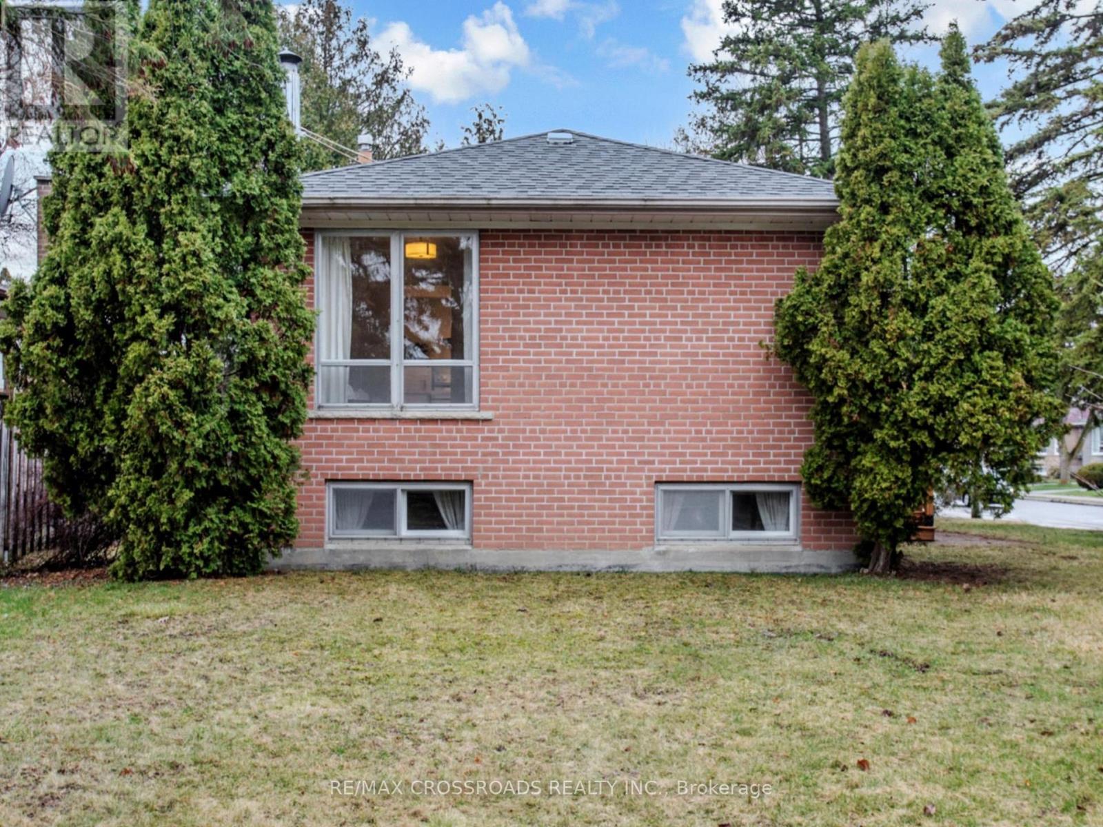 366 Palmer Avenue, Richmond Hill, Ontario  L4C 1P6 - Photo 45 - N12990732