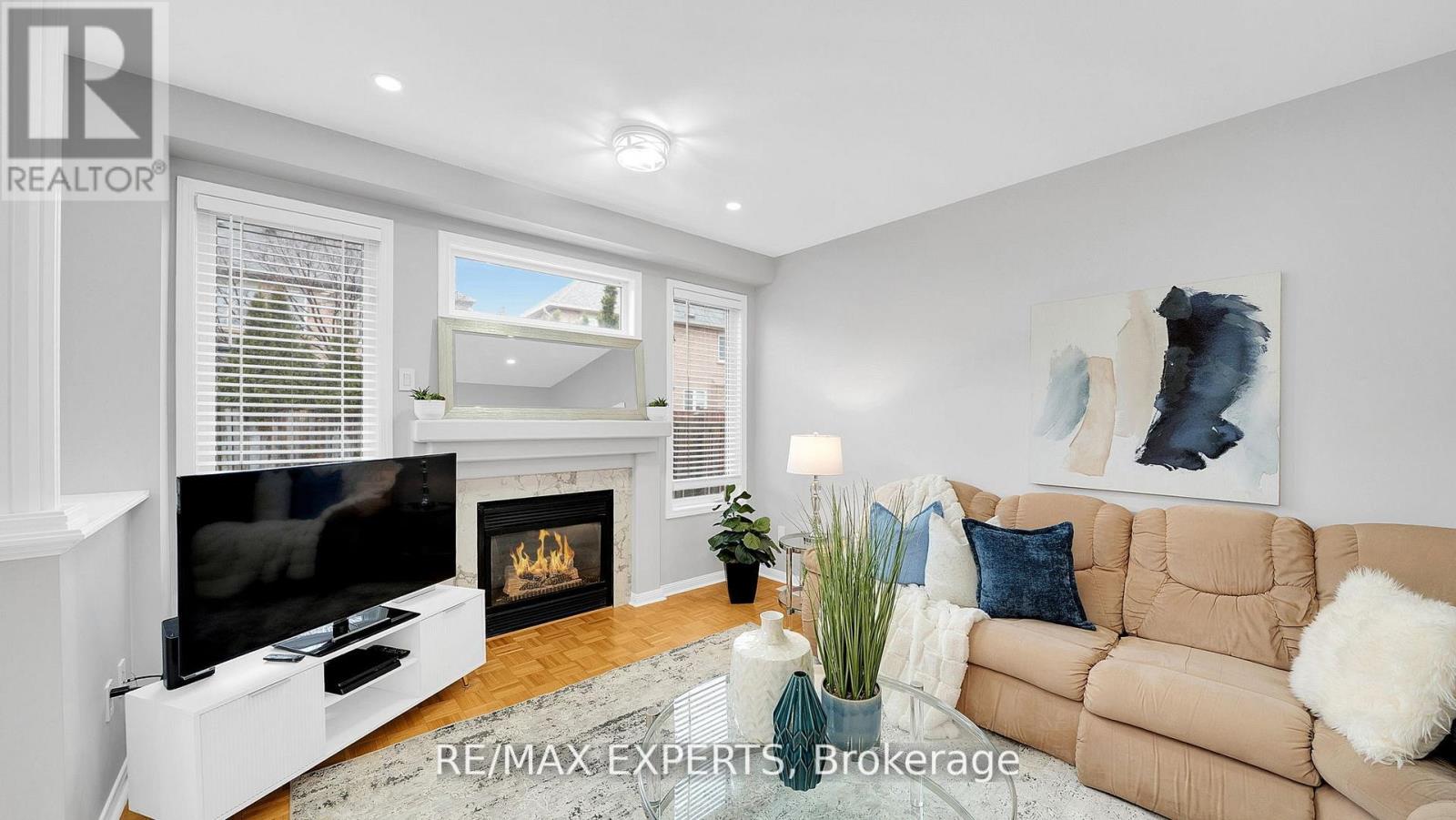 11 Crew Crescent, Vaughan, Ontario  L6A 3E9 - Photo 16 - N12990778