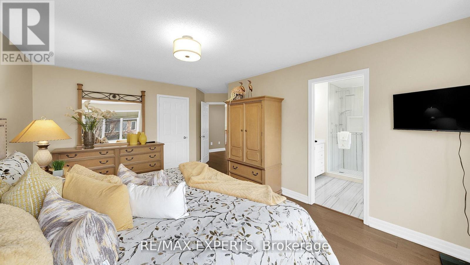 11 Crew Crescent, Vaughan, Ontario  L6A 3E9 - Photo 22 - N12990778