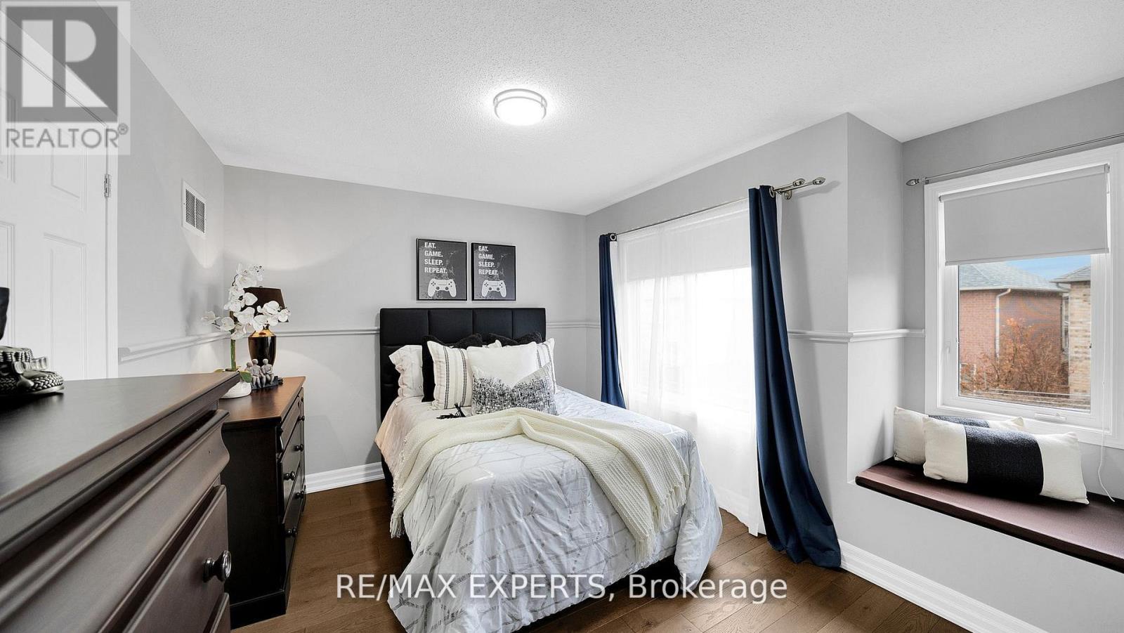 11 Crew Crescent, Vaughan, Ontario  L6A 3E9 - Photo 26 - N12990778