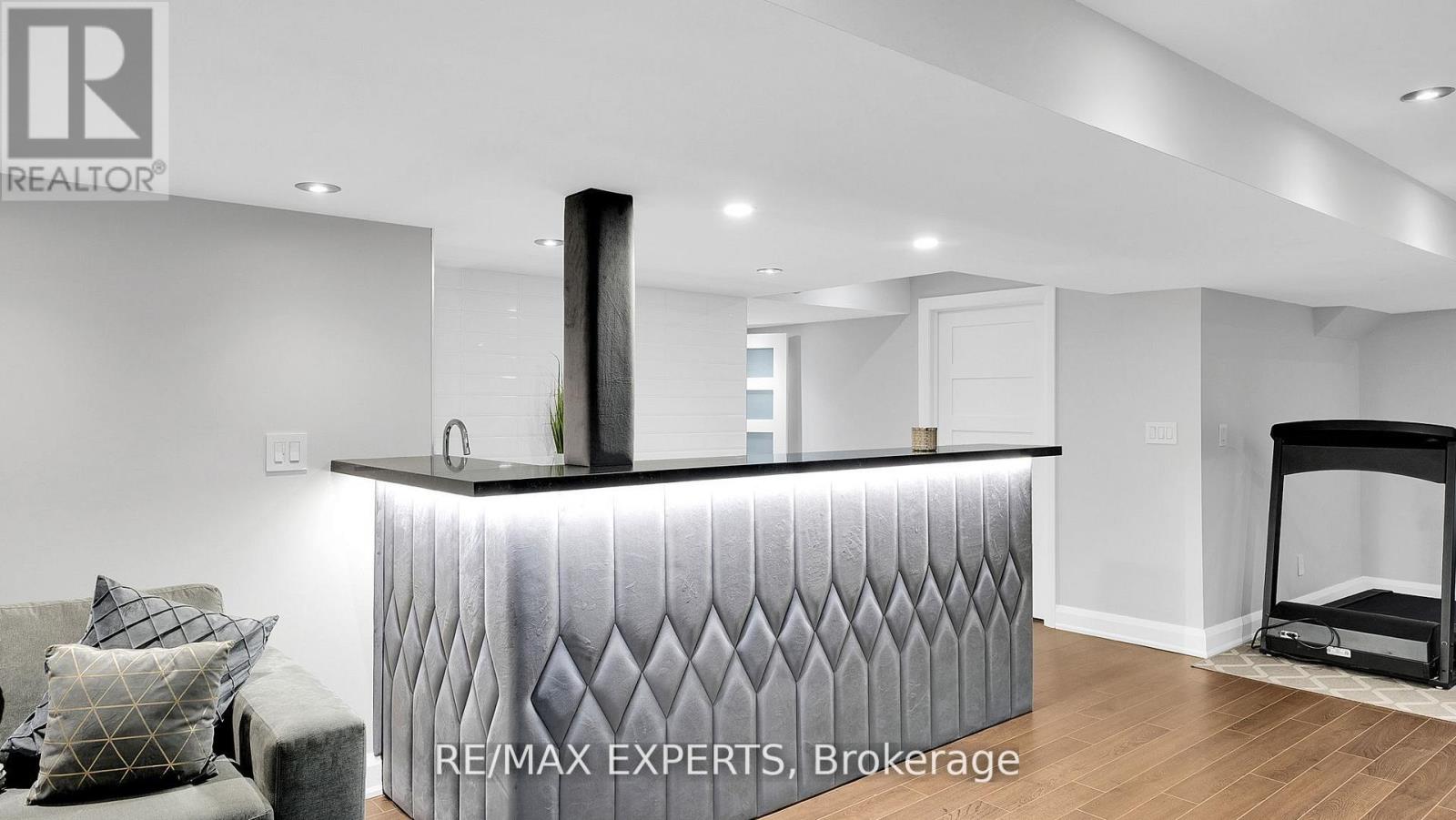 11 Crew Crescent, Vaughan, Ontario  L6A 3E9 - Photo 34 - N12990778