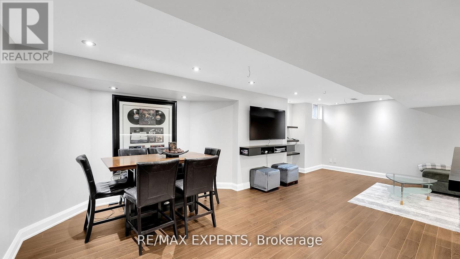 11 Crew Crescent, Vaughan, Ontario  L6A 3E9 - Photo 37 - N12990778