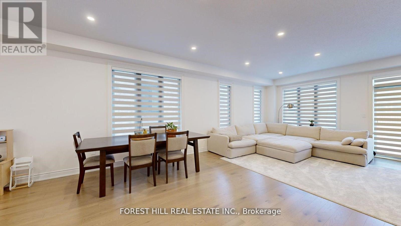 54 Montrose Boulevard, Bradford West Gwillimbury, Ontario  L3Z 4P3 - Photo 11 - N12990794