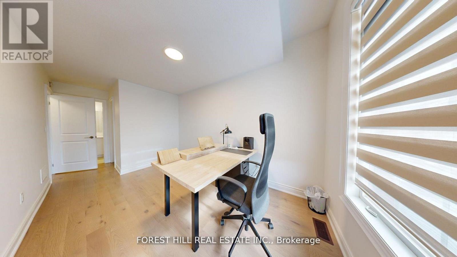 54 Montrose Boulevard, Bradford West Gwillimbury, Ontario  L3Z 4P3 - Photo 20 - N12990794