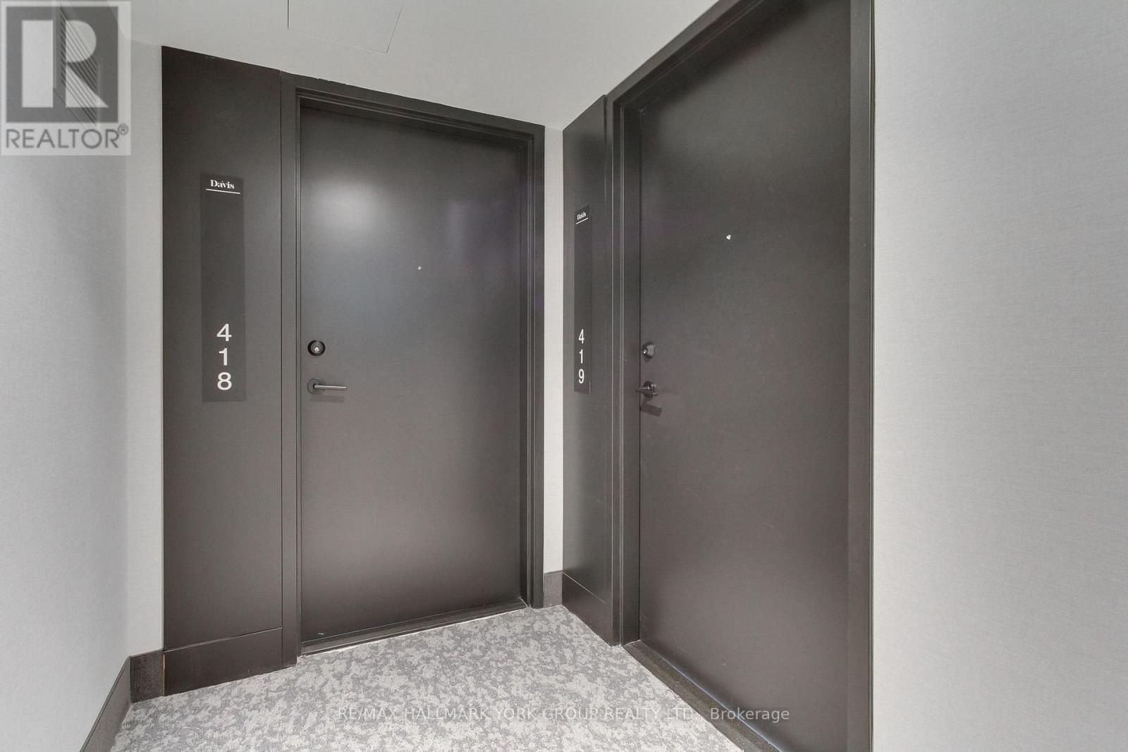 419 - 185 Deerfield Road, Newmarket, Ontario  L3Y 0G7 - Photo 9 - N12990830