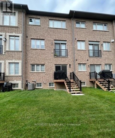 128 Stokes Drive, King, Ontario  L0G 1N0 - Photo 11 - N12990944