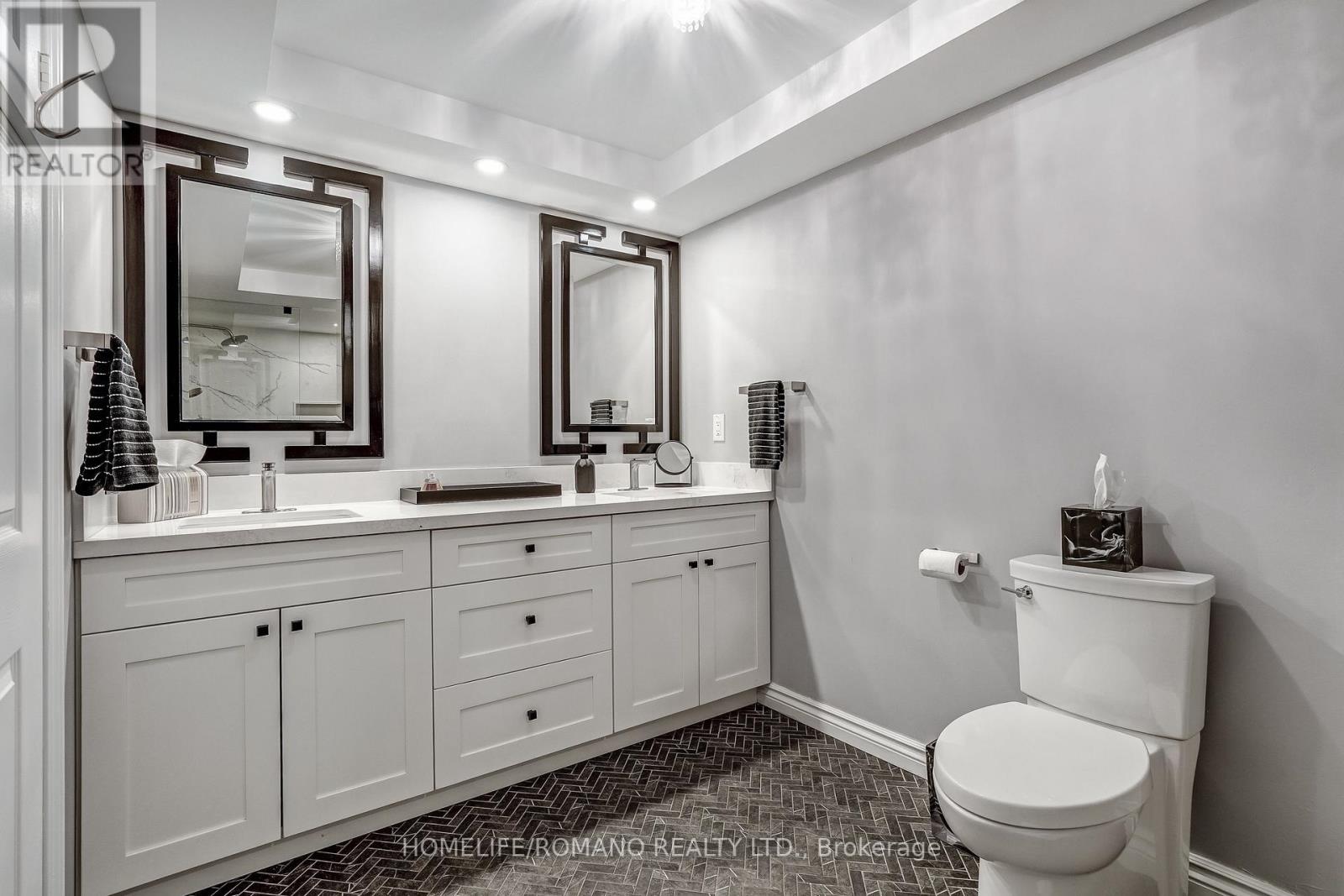 508 - 1 Clark Avenue W, Vaughan, Ontario  L4J 7Y6 - Photo 30 - N12991000