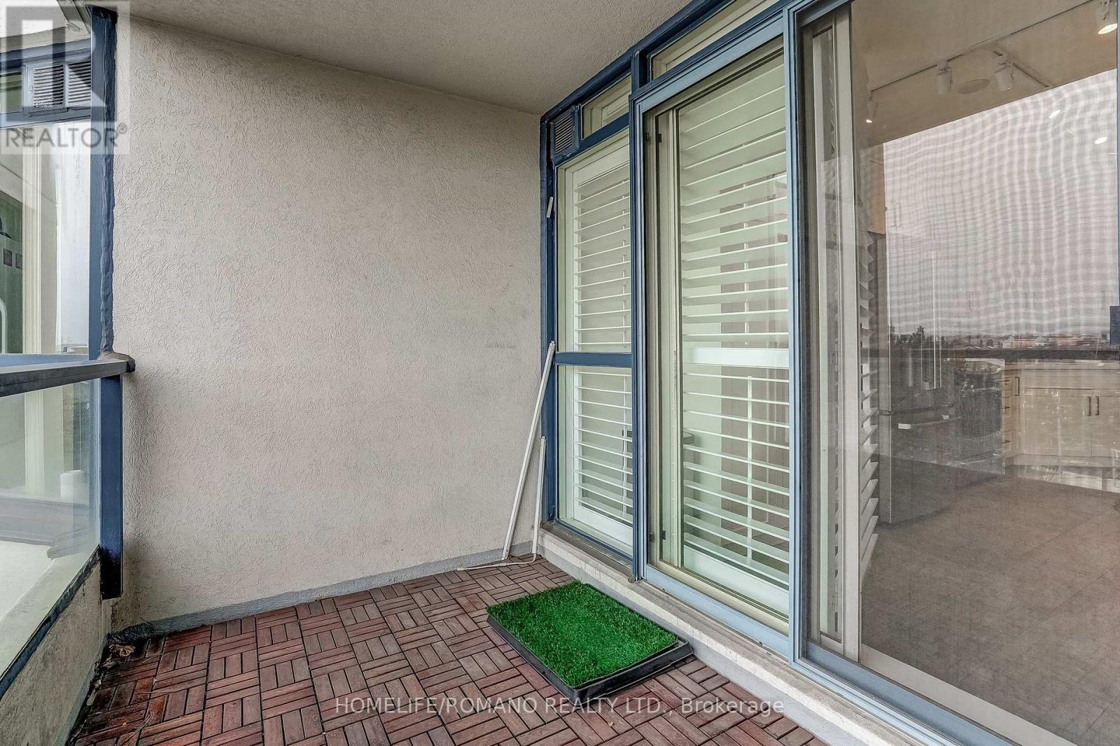 508 - 1 Clark Avenue W, Vaughan, Ontario  L4J 7Y6 - Photo 33 - N12991000