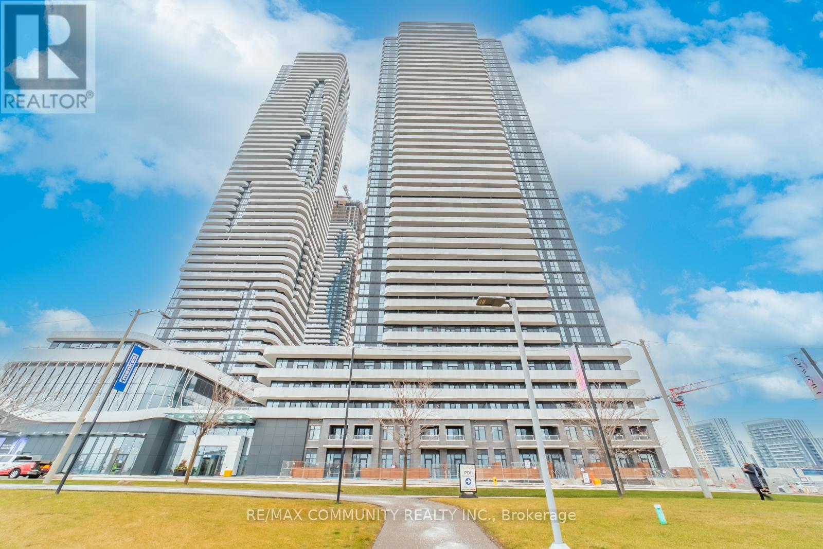 716 - 195 COMMERCE STREET, Vaughan, Ontario