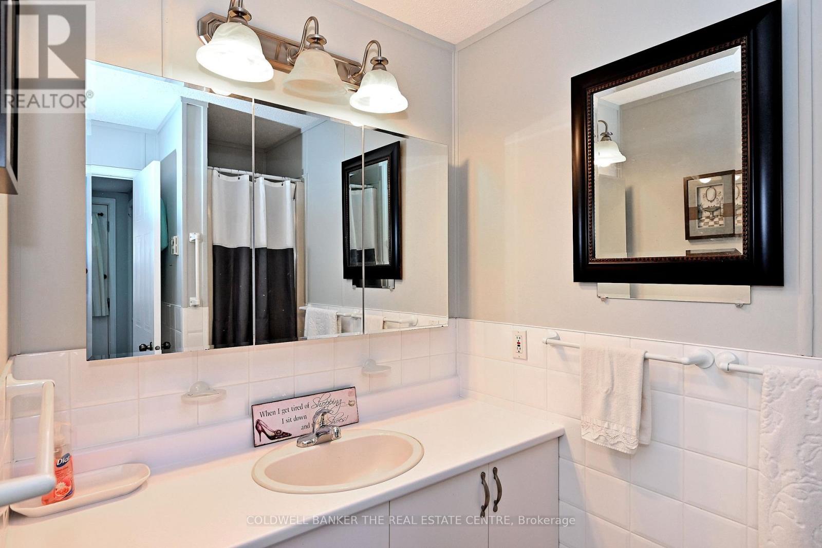 22 Sunrise Circle, Bradford West Gwillimbury, Ontario  L3Z 3W9 - Photo 27 - N12991078