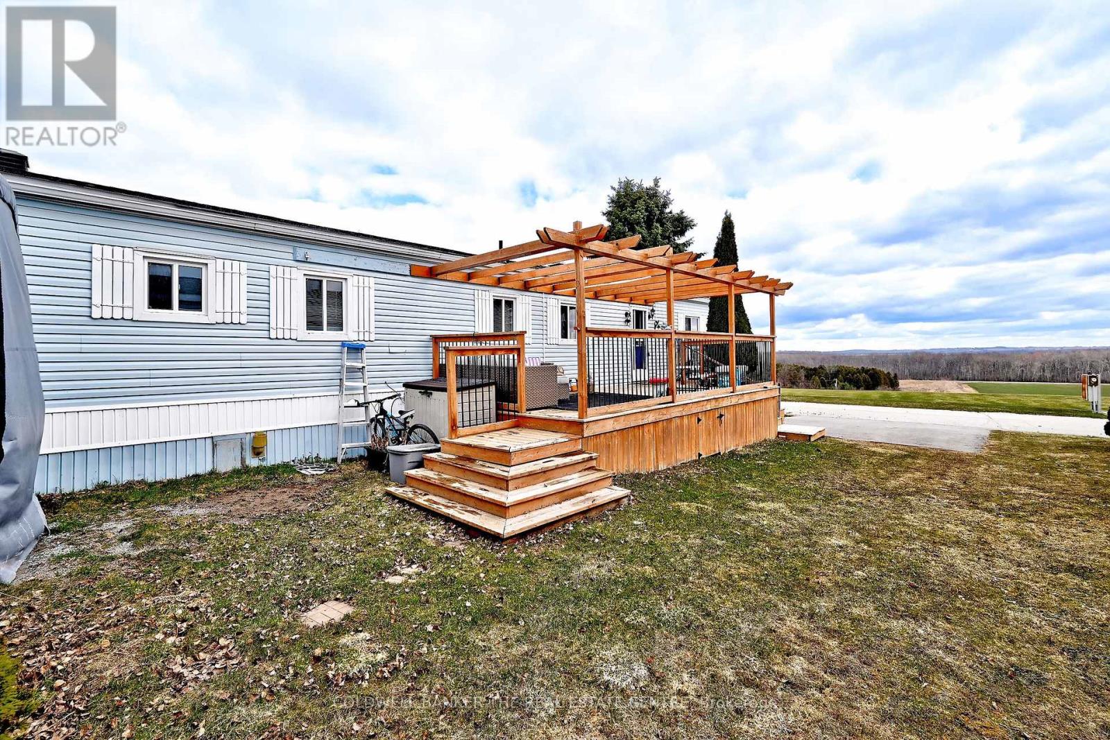 22 Sunrise Circle, Bradford West Gwillimbury, Ontario  L3Z 3W9 - Photo 33 - N12991078