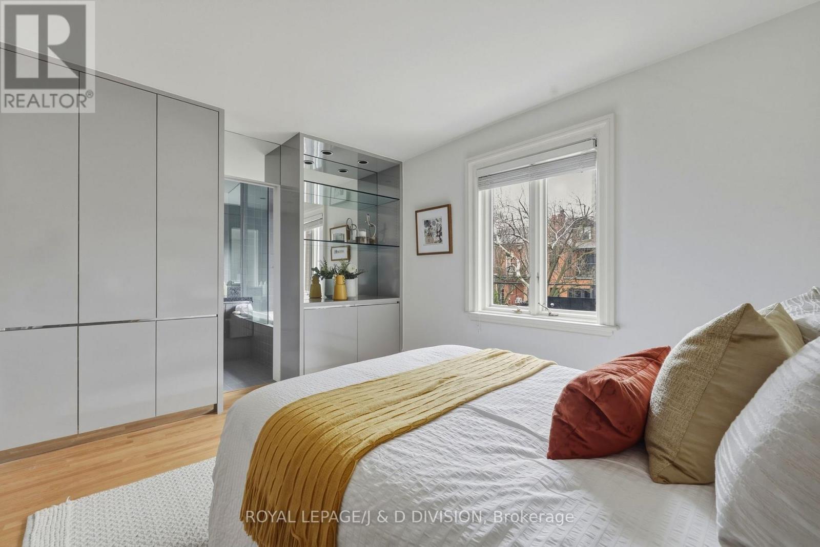 18 Tranby Avenue, Toronto, Ontario  M5R 1N5 - Photo 15 - C12990882