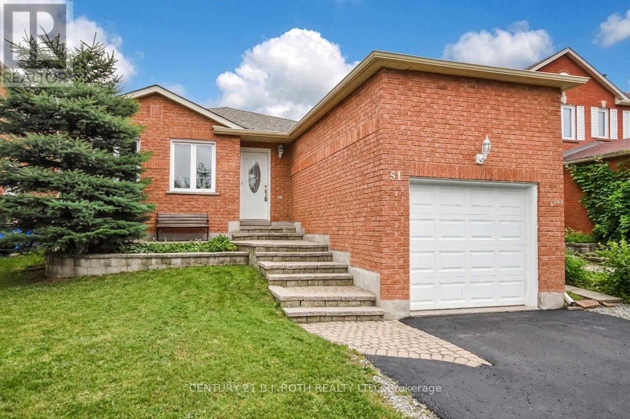 UPPER - 51 MCDOUGALL DRIVE, Barrie, Ontario