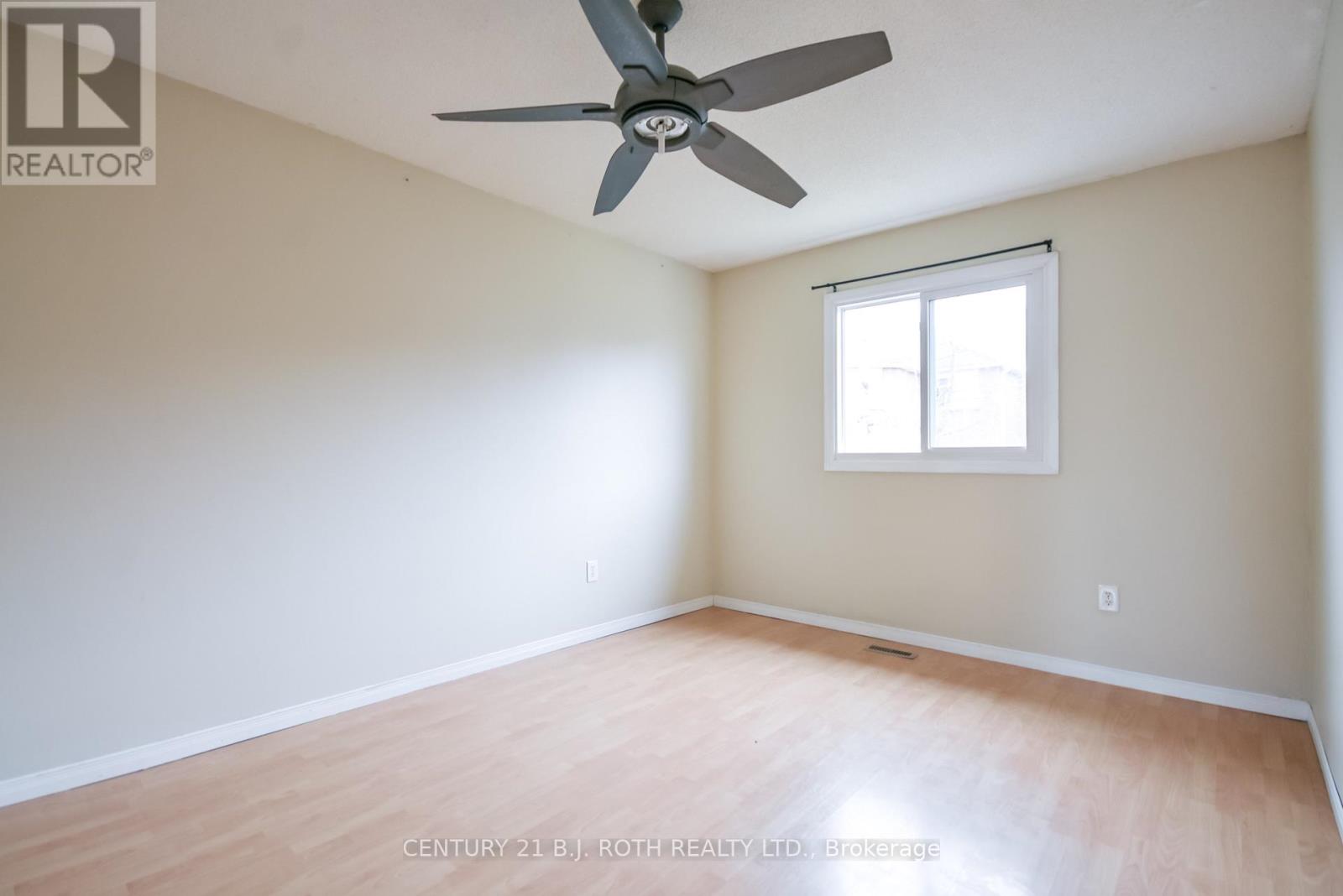 Upper - 51 Mcdougall Drive, Barrie, Ontario  L4N 7H7 - Photo 14 - S12990744