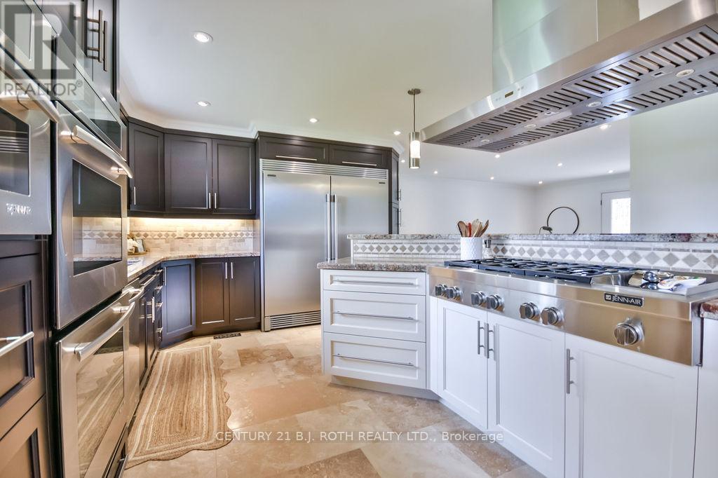 12 Noraline Avenue, Springwater, Ontario  L0L 1X1 - Photo 6 - S12990790