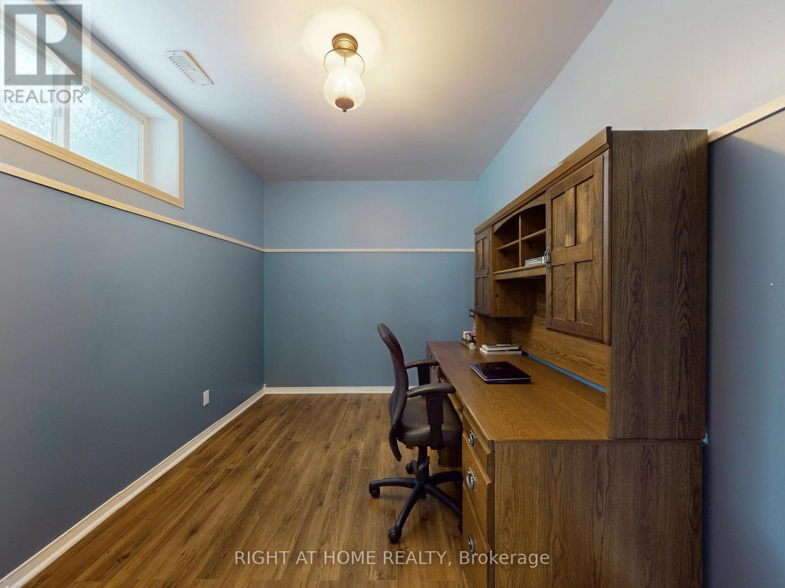 204 Proclamation Drive, Barrie, Ontario  L4N 0Y9 - Photo 28 - S12990936