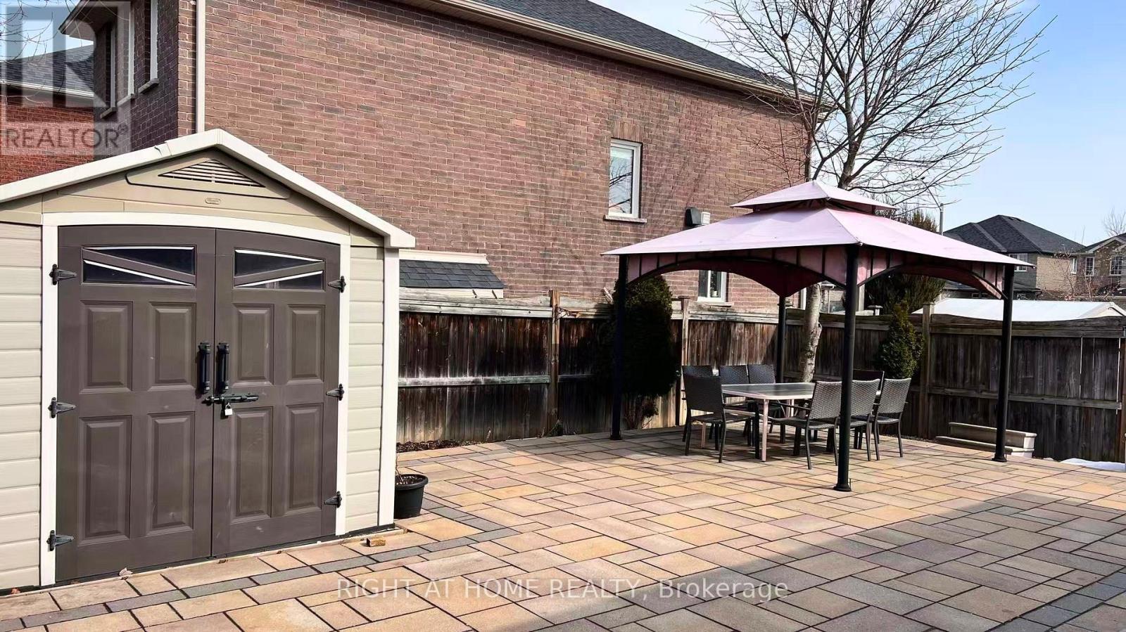 204 Proclamation Drive, Barrie, Ontario  L4N 0Y9 - Photo 31 - S12990936