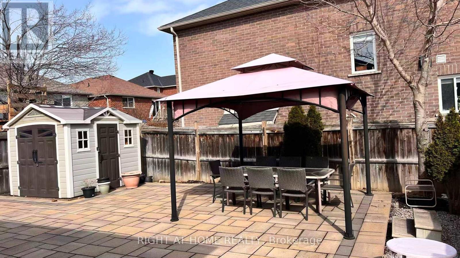 204 Proclamation Drive, Barrie, Ontario  L4N 0Y9 - Photo 32 - S12990936