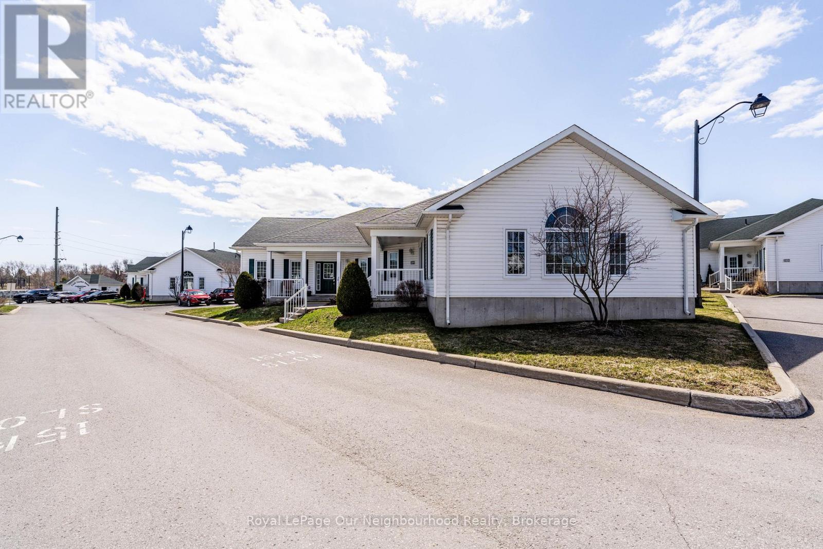 Unit # 3201 - 300 Croft Street, Port Hope, Ontario  L1A 0E1 - Photo 2 - X12681534
