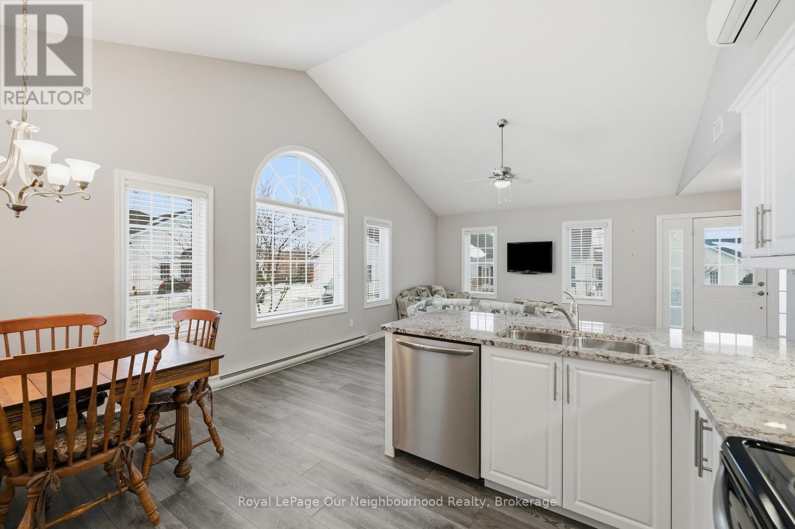 Unit # 3201 - 300 Croft Street, Port Hope, Ontario  L1A 0E1 - Photo 9 - X12681534