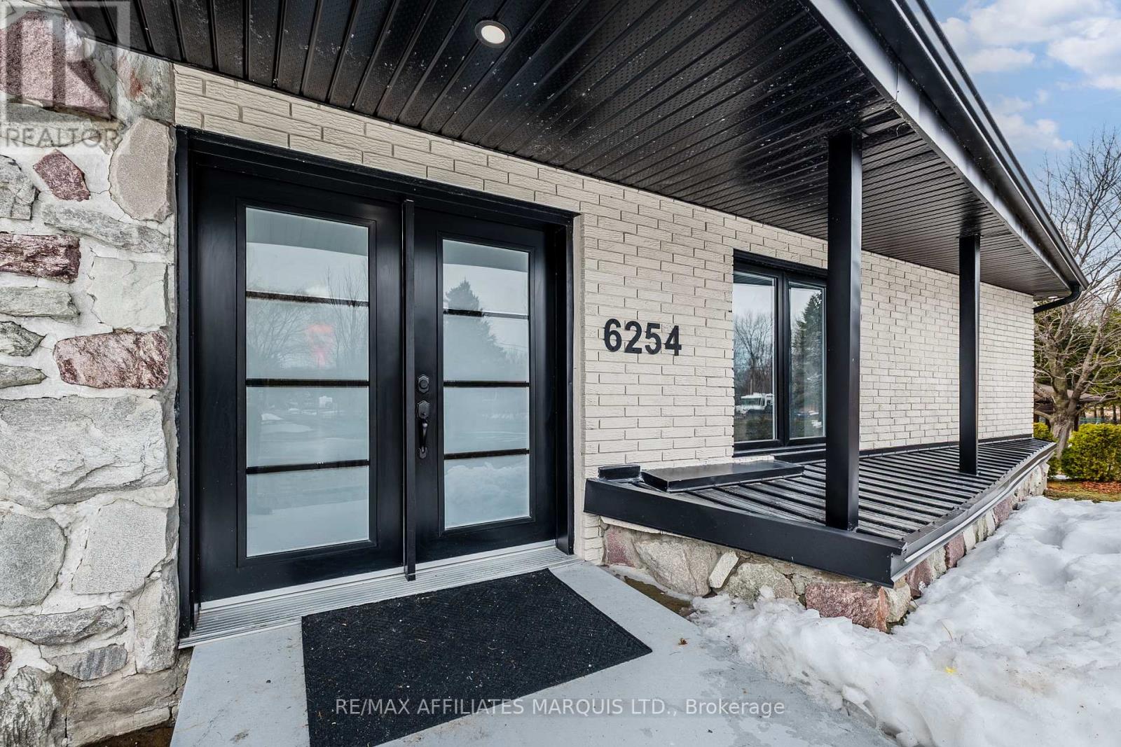 6254 Poplar Street, South Glengarry, Ontario K0C 1E0 - Photo 5 - X12879282