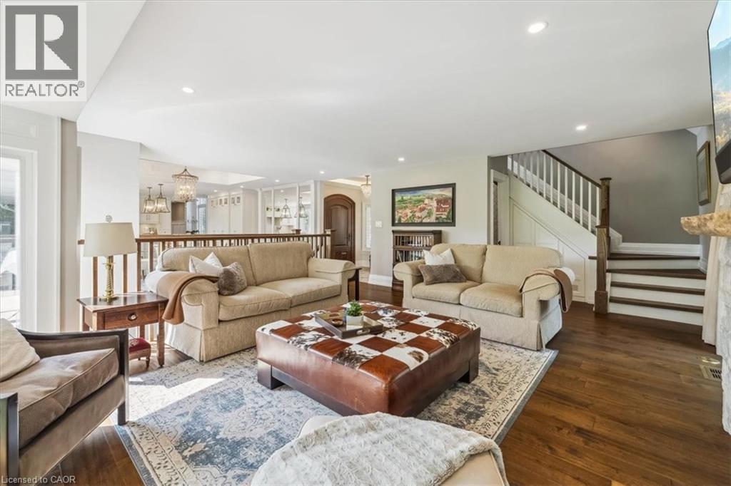 382 Trafalgar Road, Oakville, Ontario  L6J 3H5 - Photo 11 - 40817404