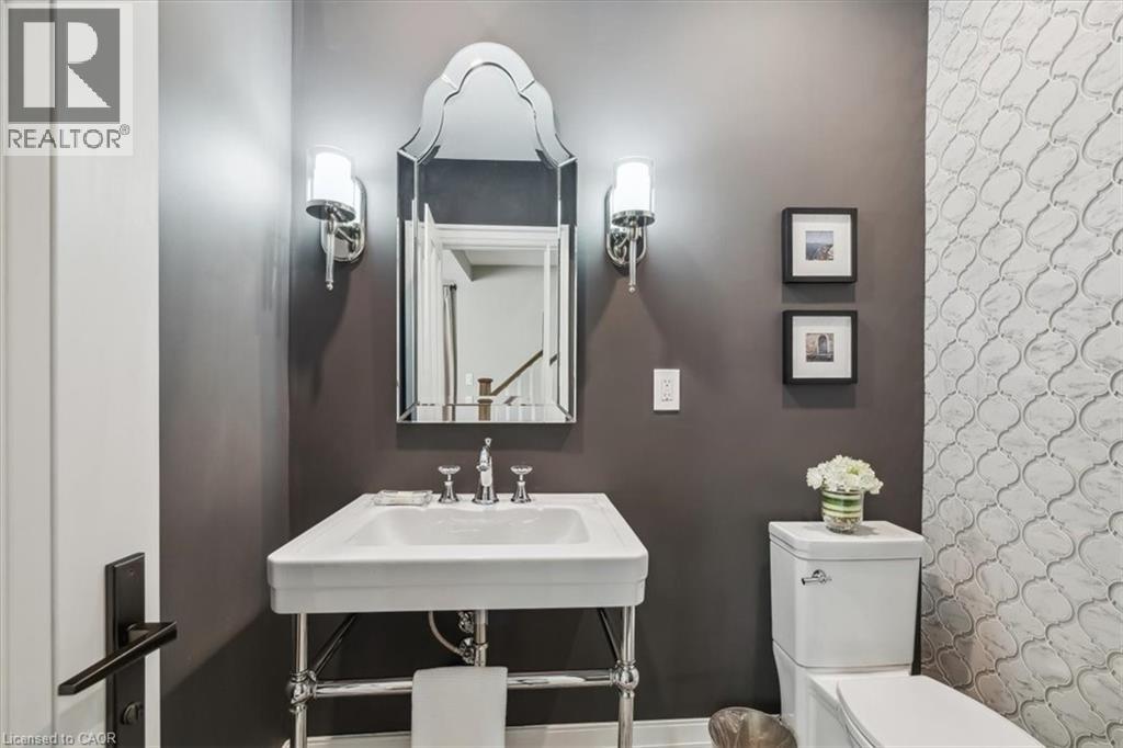 382 Trafalgar Road, Oakville, Ontario  L6J 3H5 - Photo 18 - 40817404