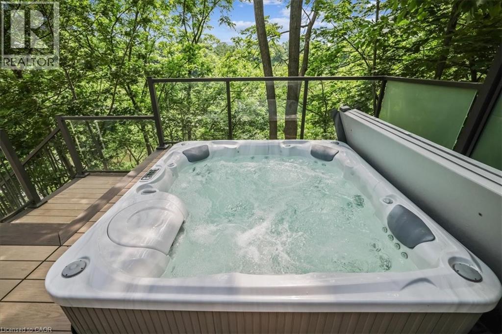 382 Trafalgar Road, Oakville, Ontario  L6J 3H5 - Photo 39 - 40817404