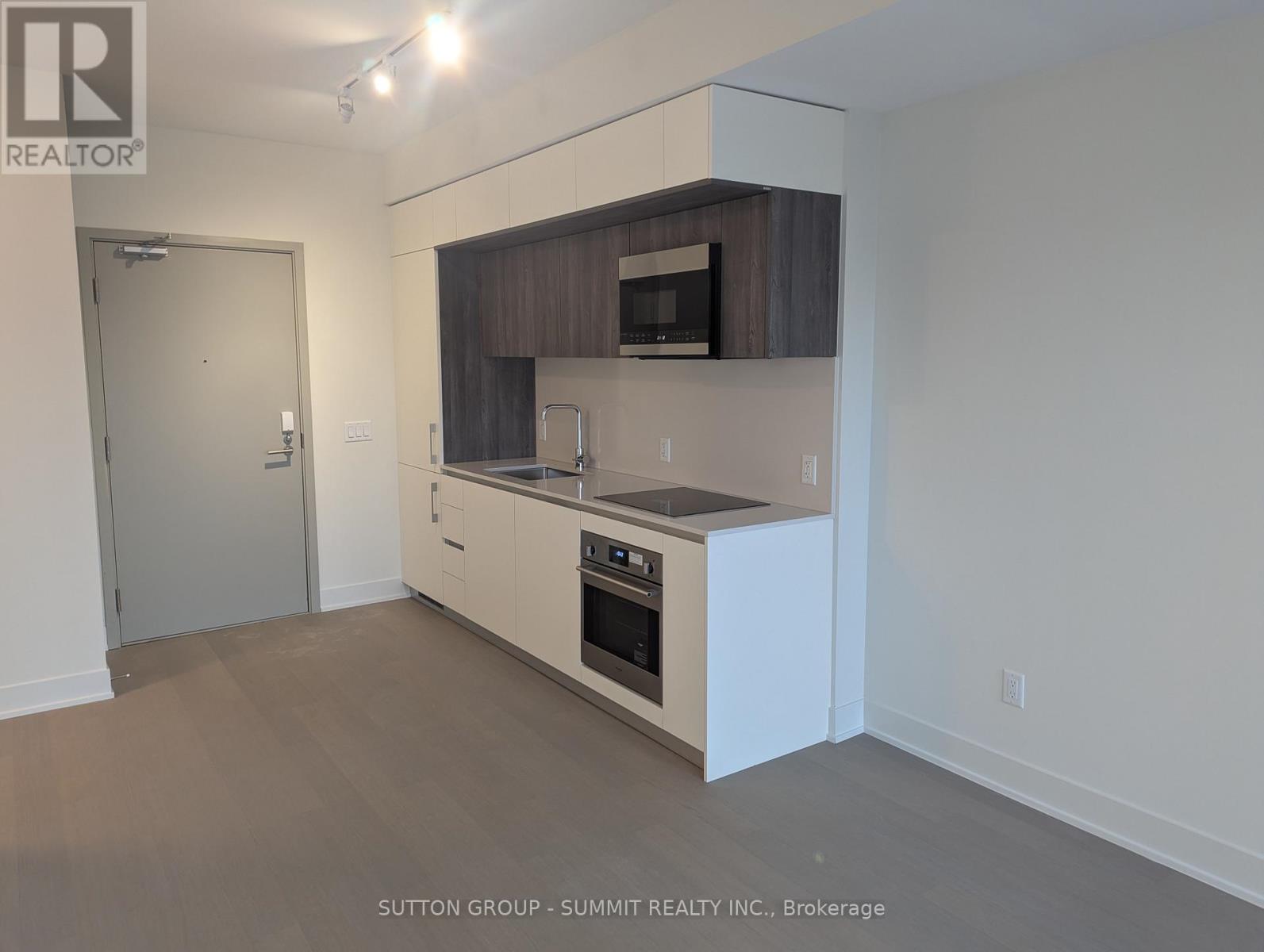410 - 322 Dupont Street, Toronto, Ontario  M5R 1V9 - Photo 10 - W12990760