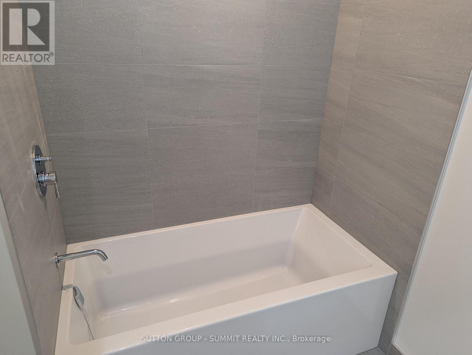 410 - 322 Dupont Street, Toronto, Ontario  M5R 1V9 - Photo 14 - W12990760