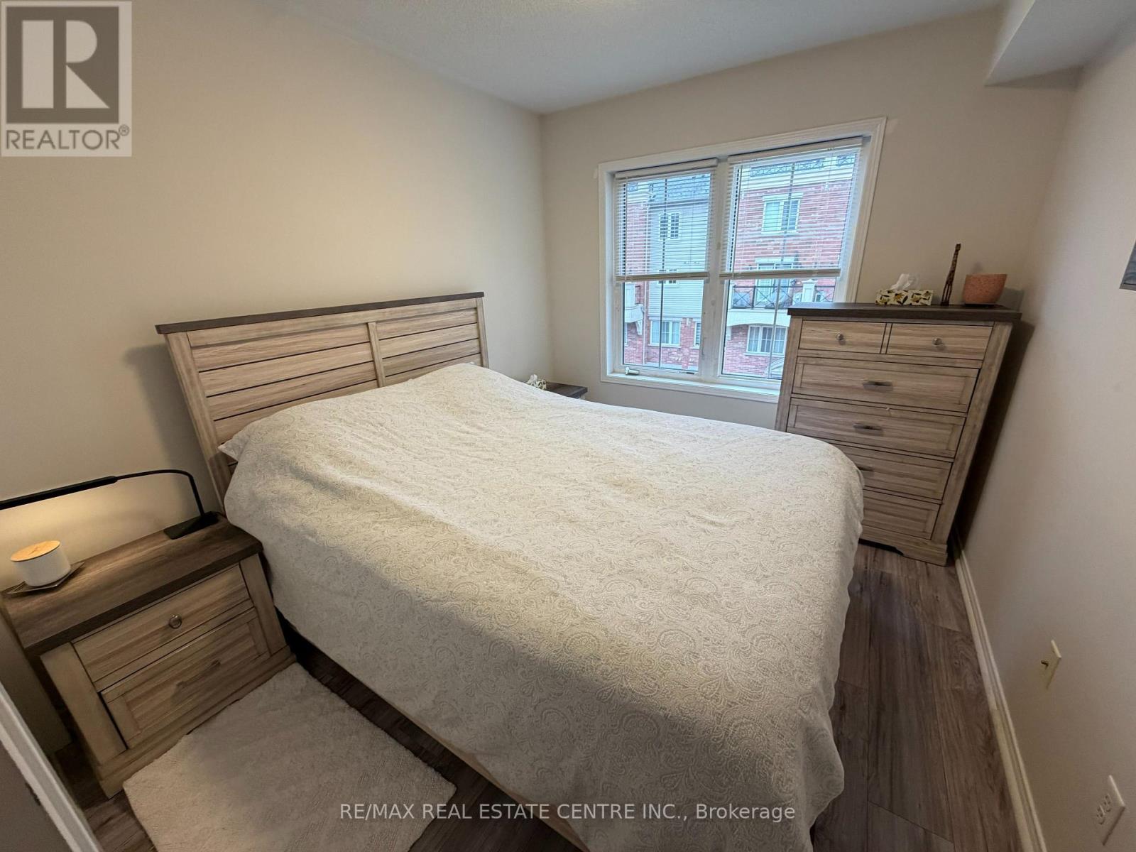 12 - 2464 Post Road, Oakville, Ontario  L6H 0J2 - Photo 5 - W12990766