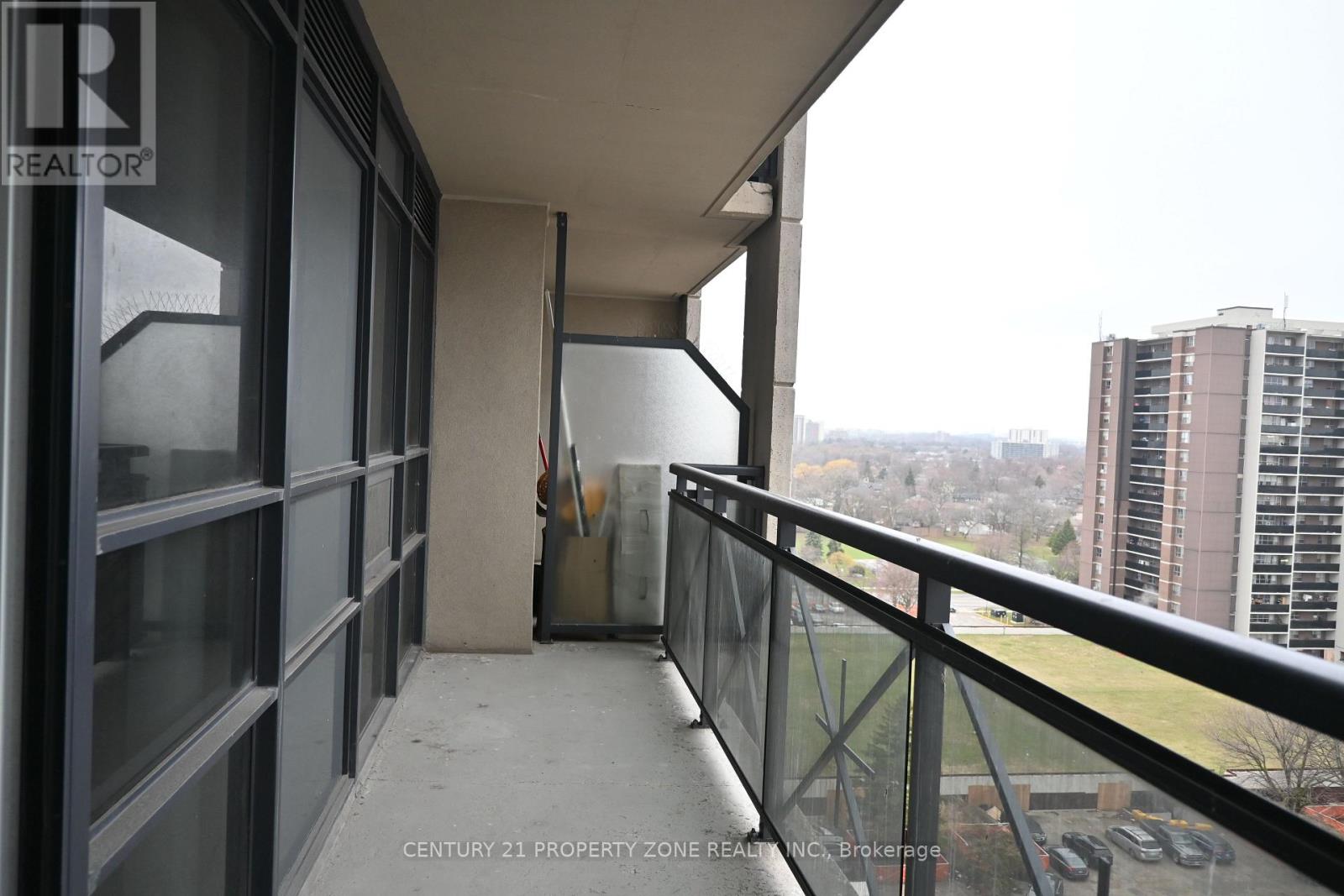 1001 - 6 Eva Road, Toronto, Ontario  M9C 0B1 - Photo 16 - W12990796