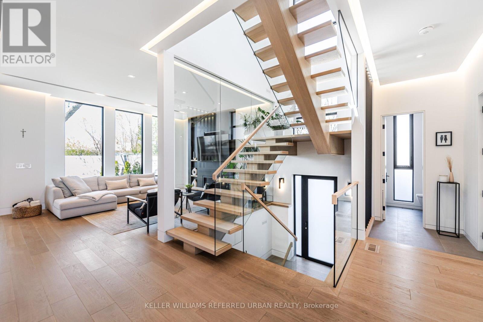 1337 Waverly Avenue, Oakville, Ontario  L6L 2S4 - Photo 31 - W12990848