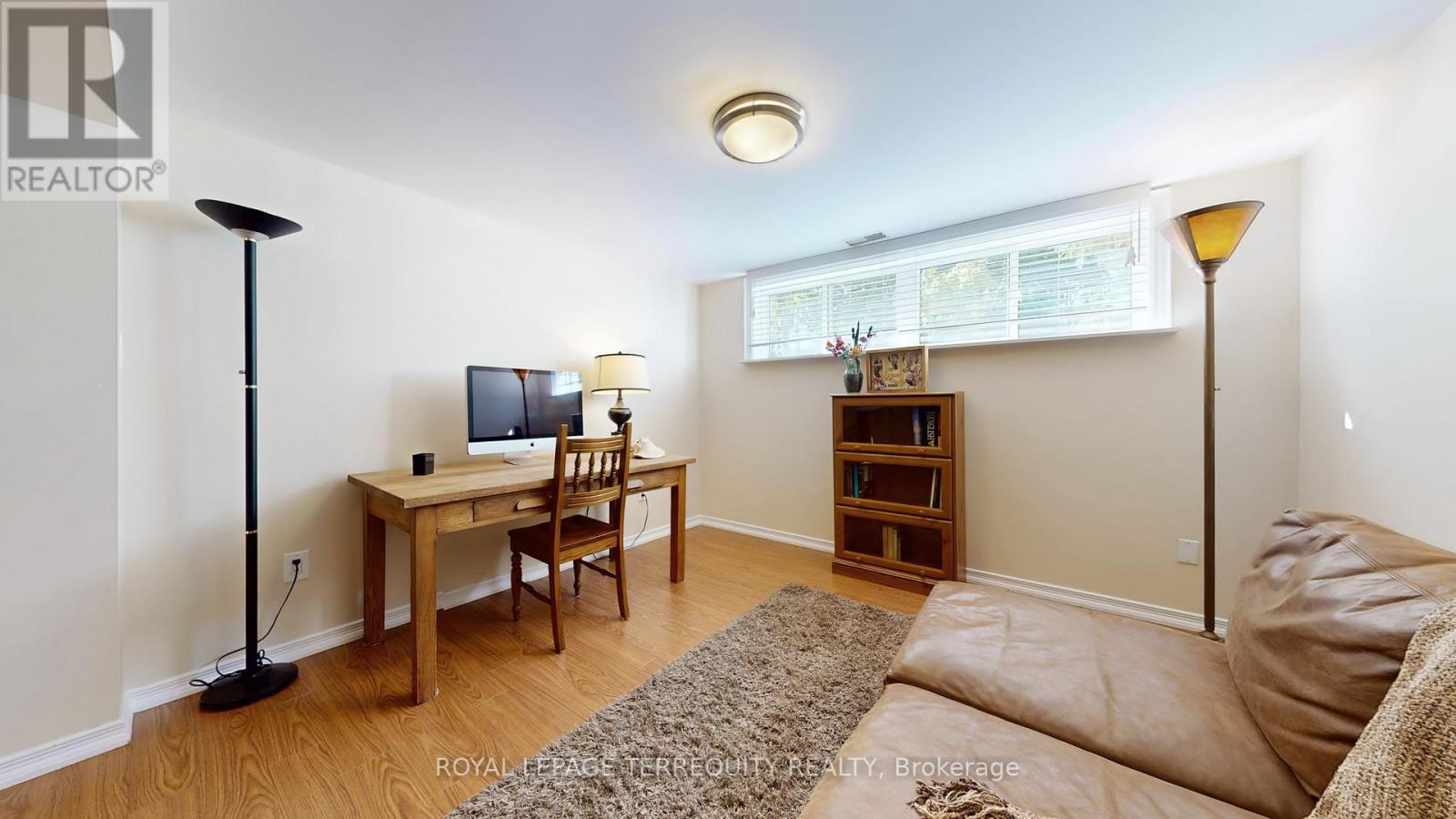 134 Hadrian Drive, Toronto, Ontario  M9W 1V4 - Photo 34 - W12990898