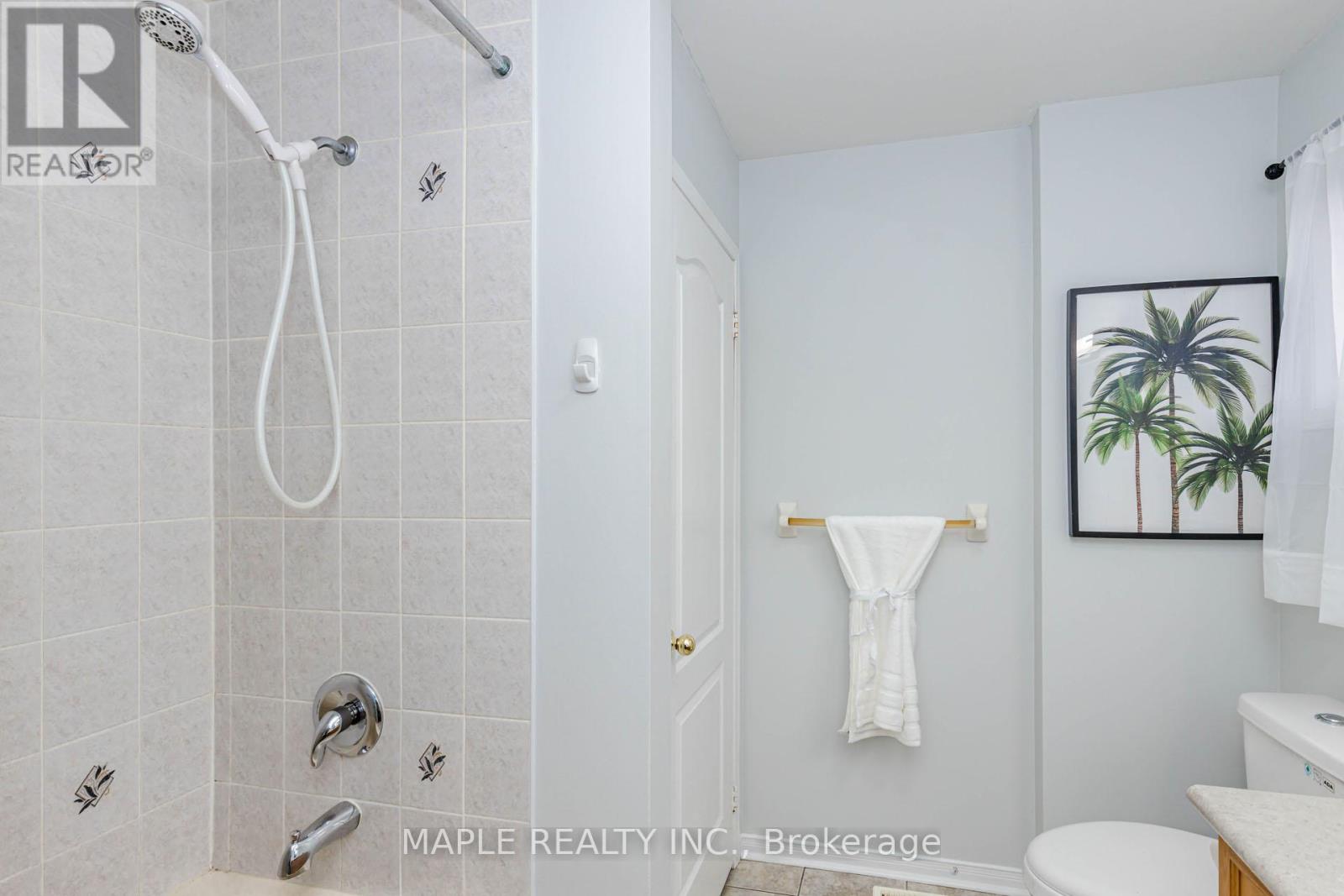 48 Trumpet Valley Boulevard, Brampton, Ontario L7A 3N8 - Photo 33 - W12990928