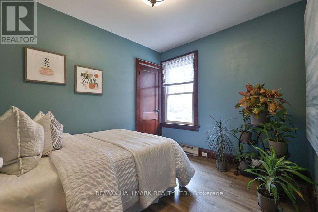 116 Mill Street S, Brampton, Ontario  L6Y 1T3 - Photo 10 - W12990954