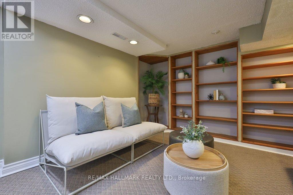 116 Mill Street S, Brampton, Ontario  L6Y 1T3 - Photo 19 - W12990954