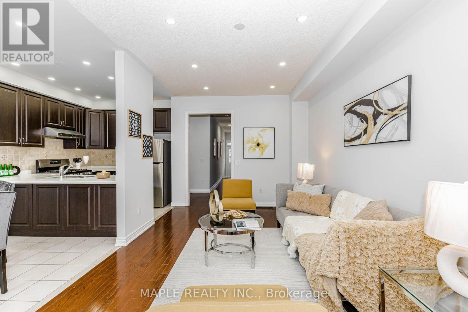 10 Eastlake Road, Brampton, Ontario L7A 3S2 - Photo 10 - W12991038