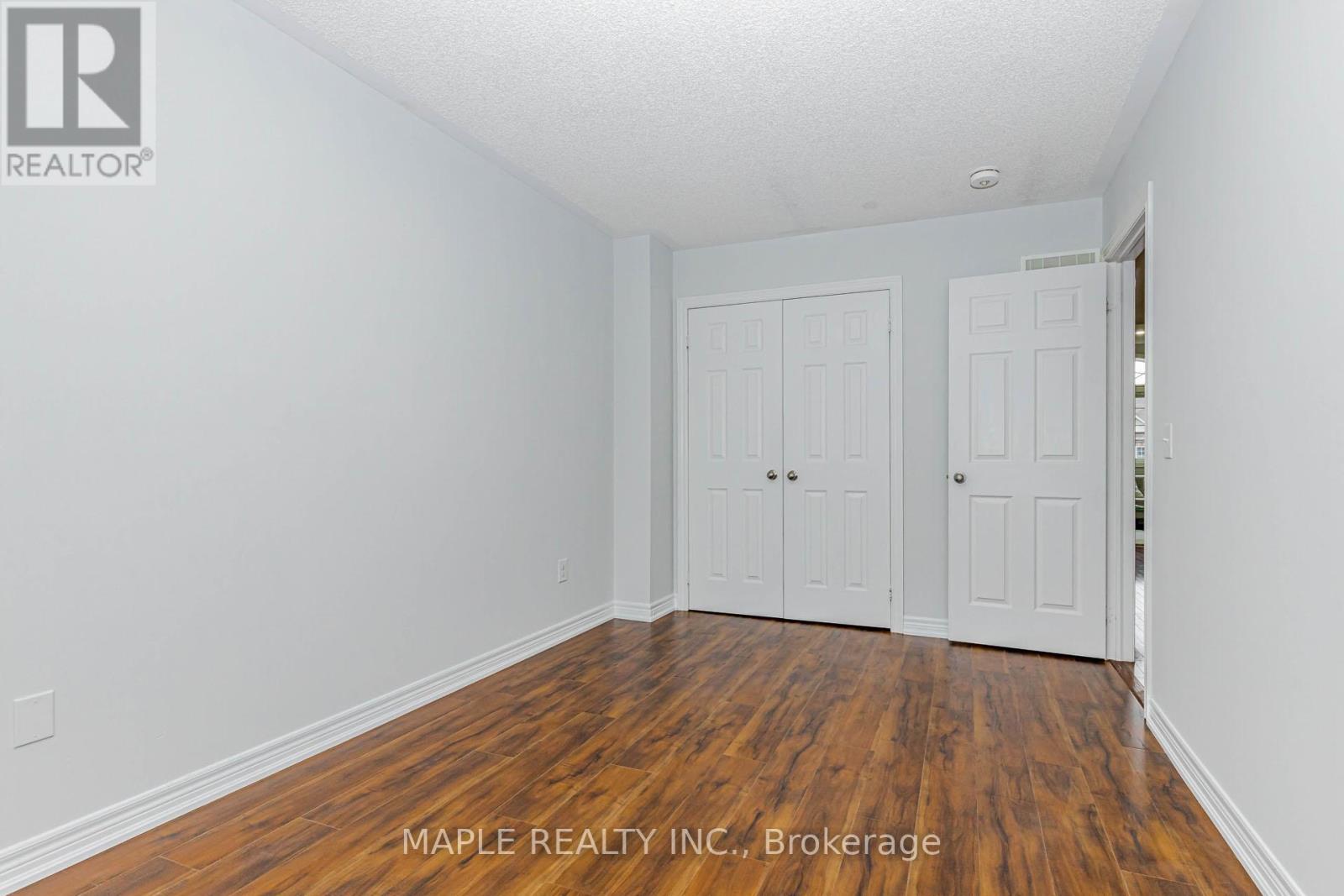 10 Eastlake Road, Brampton, Ontario L7A 3S2 - Photo 29 - W12991038