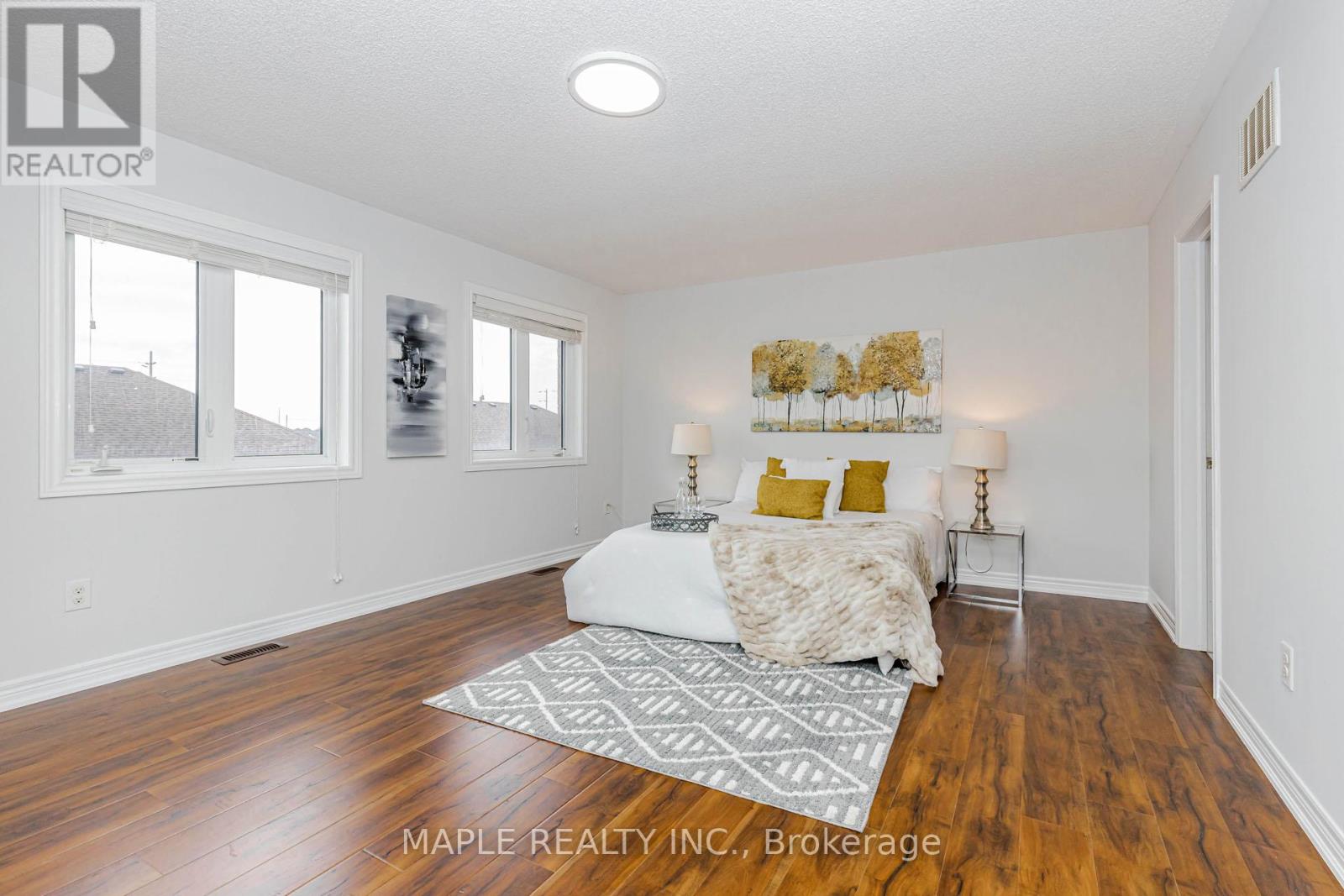 10 Eastlake Road, Brampton, Ontario L7A 3S2 - Photo 30 - W12991038