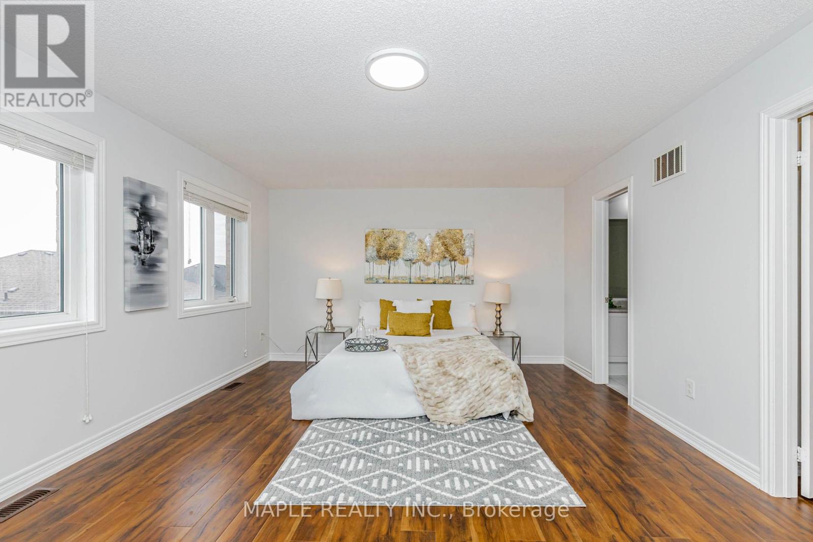 10 Eastlake Road, Brampton, Ontario L7A 3S2 - Photo 31 - W12991038