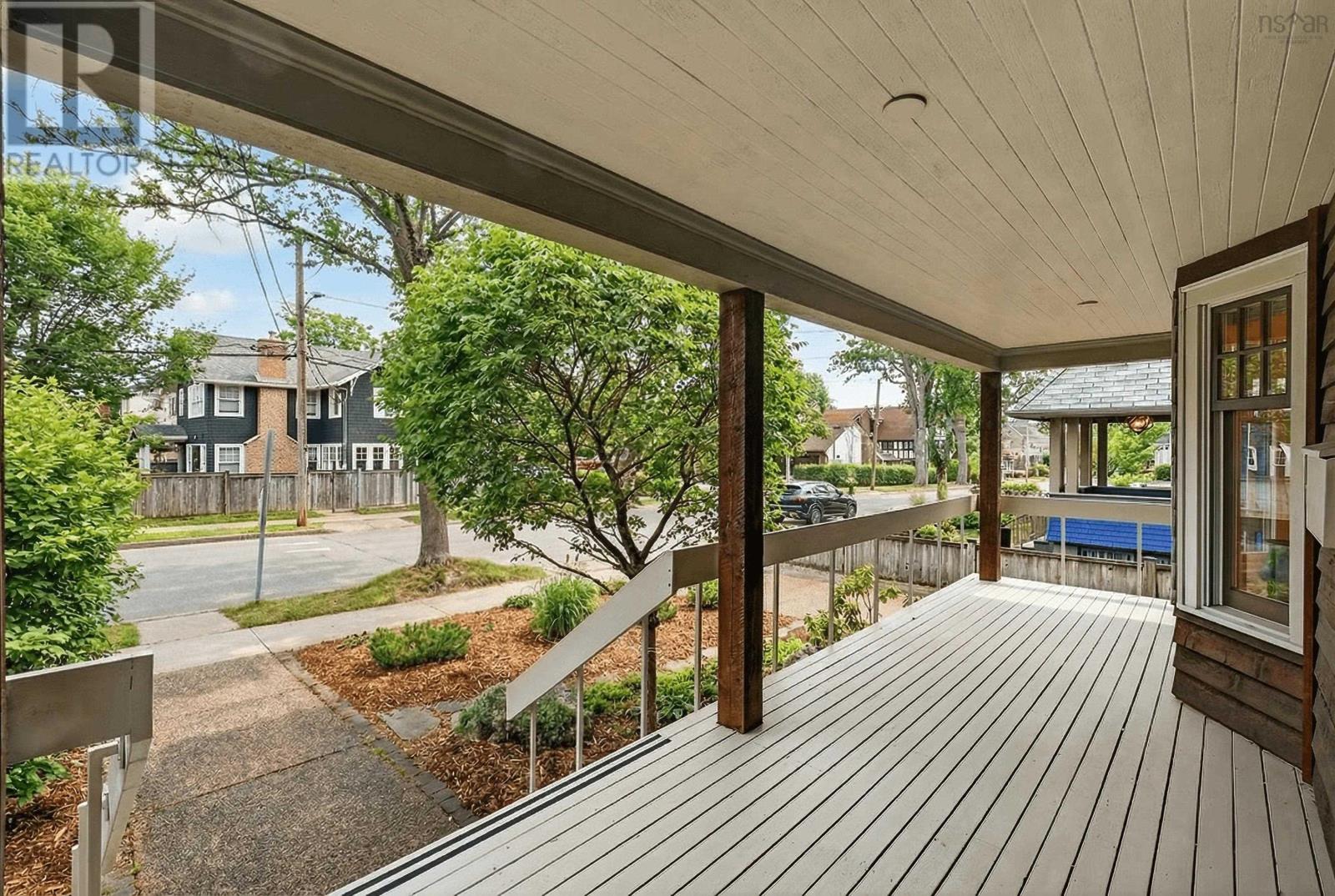 5740 Atlantic Street, Halifax, Nova Scotia  B3H 1G9 - Photo 3 - 202606624