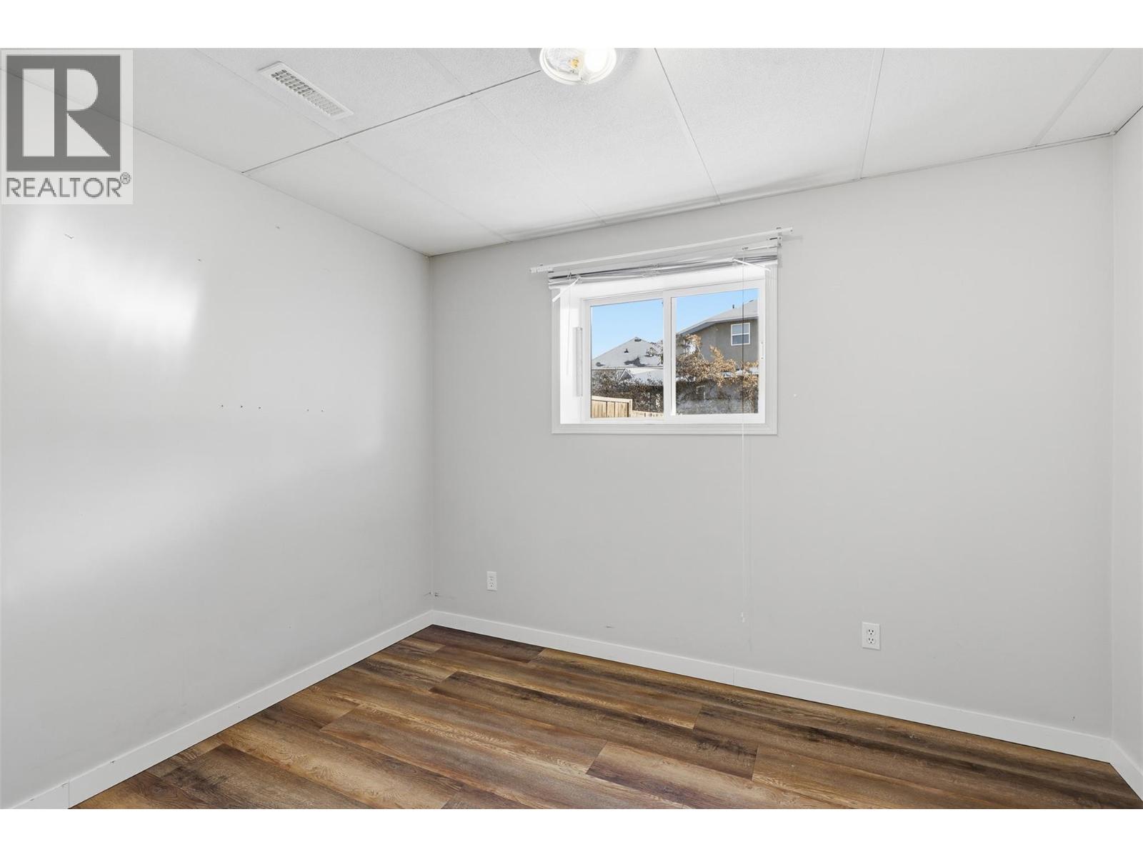 383 Hollyburn Drive, Kamloops, British Columbia  V2E 1Y9 - Photo 29 - 10372104