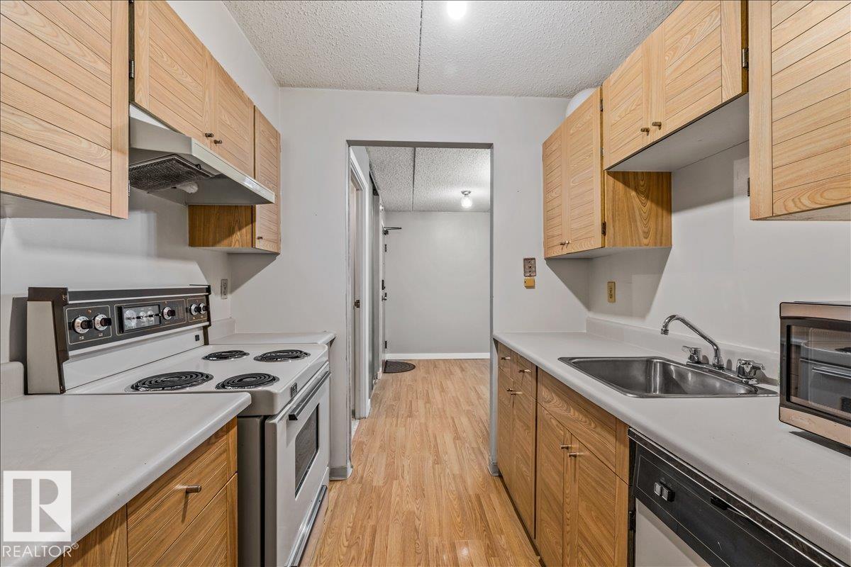 #308 9917 110 St Nw, Edmonton, Alberta  T5K 2N4 - Photo 9 - E4481181