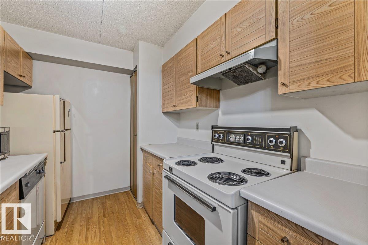 #308 9917 110 St Nw, Edmonton, Alberta  T5K 2N4 - Photo 8 - E4481181