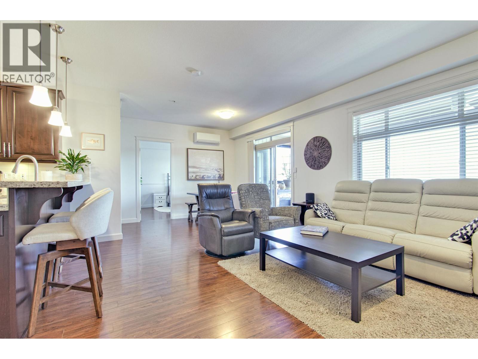 211 12655 190a Street, Pitt Meadows, British Columbia  V3Y 0E9 - Photo 2 - R3109719