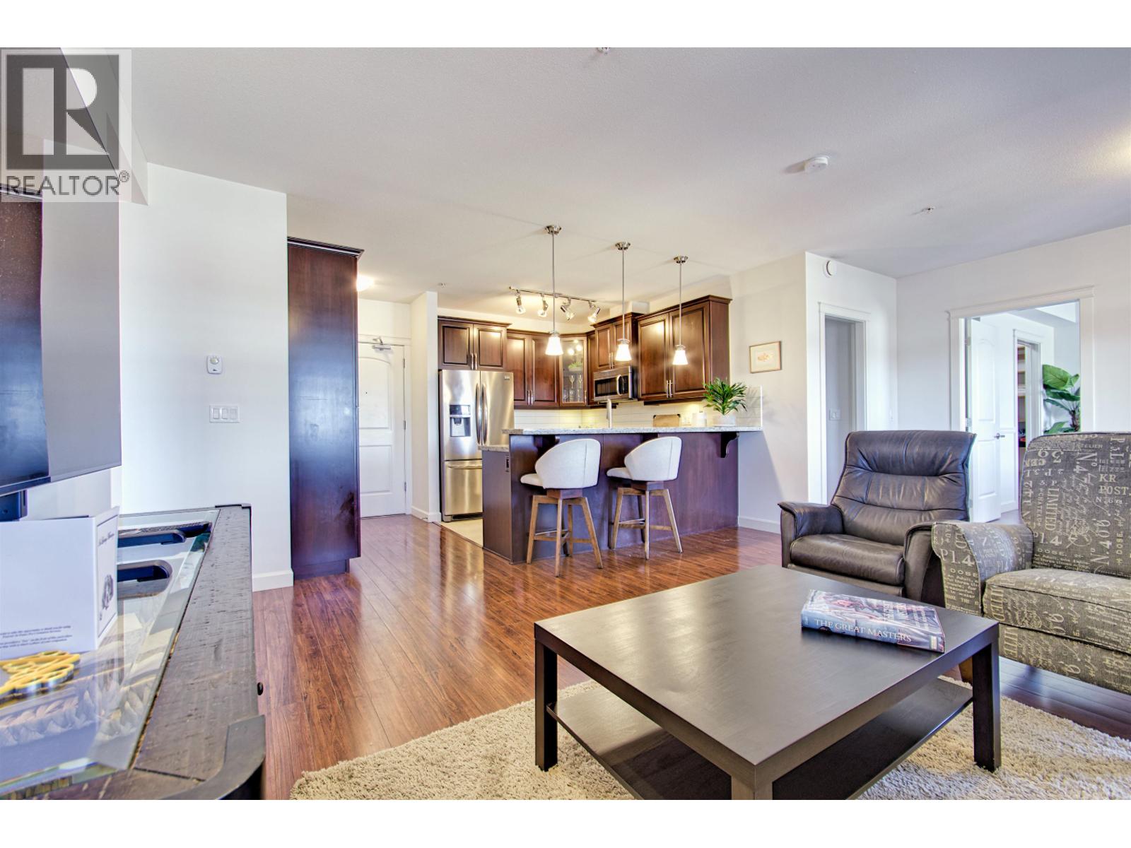 211 12655 190a Street, Pitt Meadows, British Columbia  V3Y 0E9 - Photo 3 - R3109719