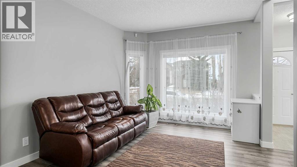 39 Mt Douglas Point SE, Calgary, Alberta  T2Z 3J6 - Photo 17 - A2289197