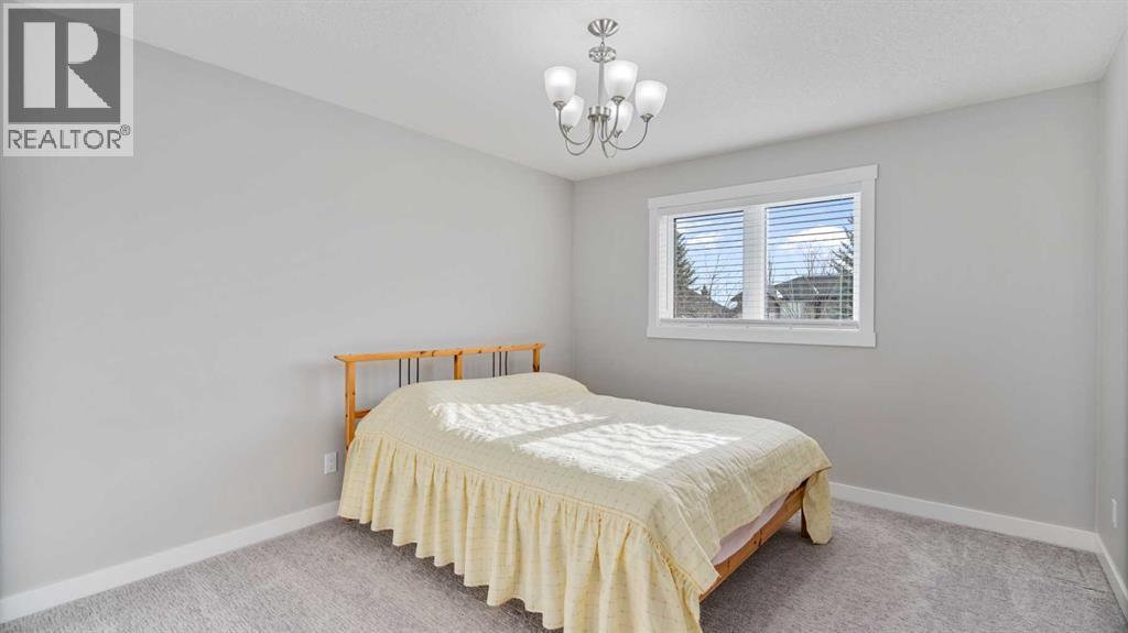 39 Mt Douglas Point SE, Calgary, Alberta  T2Z 3J6 - Photo 32 - A2289197