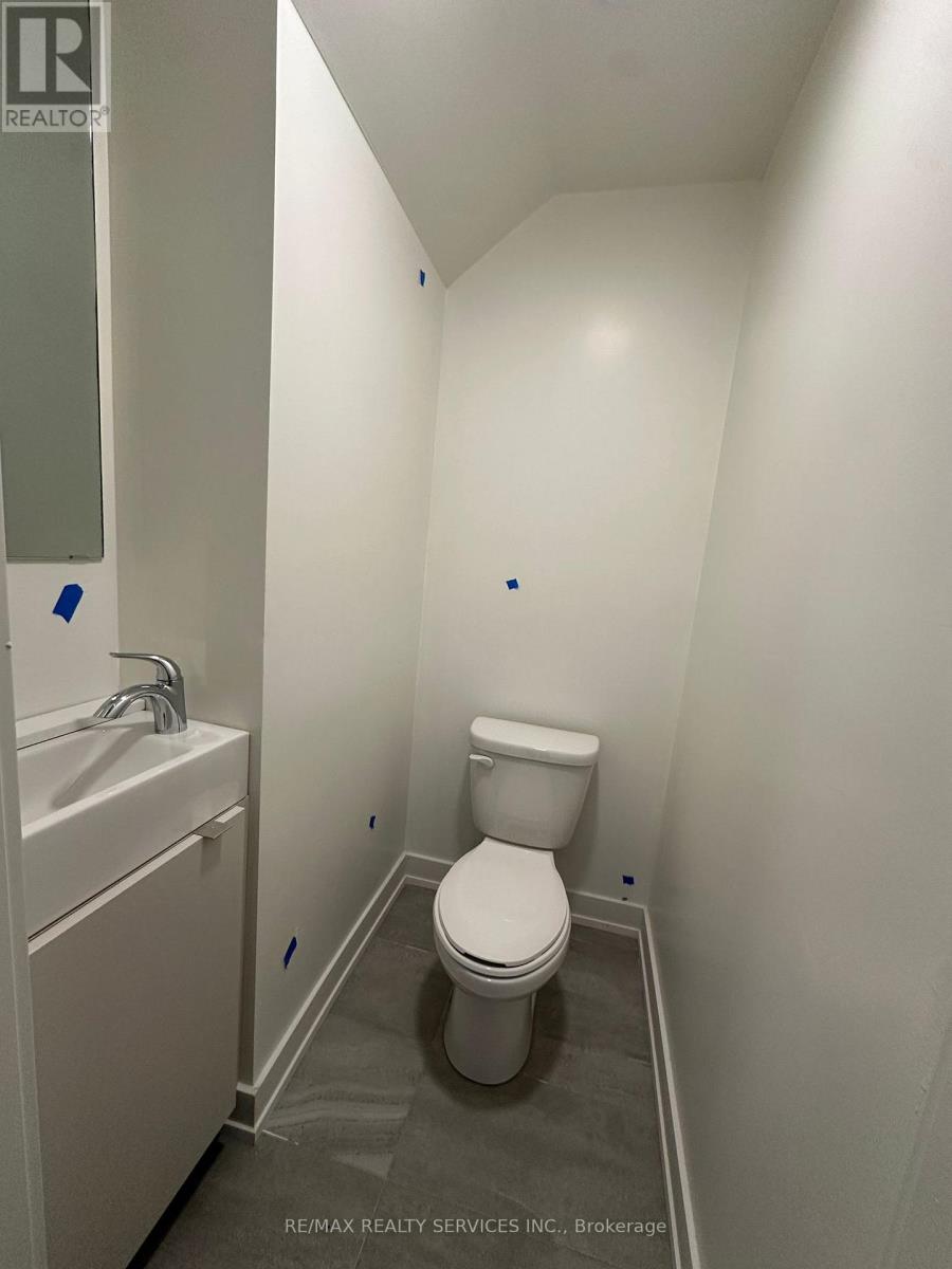 315b - 16 Melbourne Avenue, St. Catharines, Ontario  L2P 0G5 - Photo 13 - X12990730